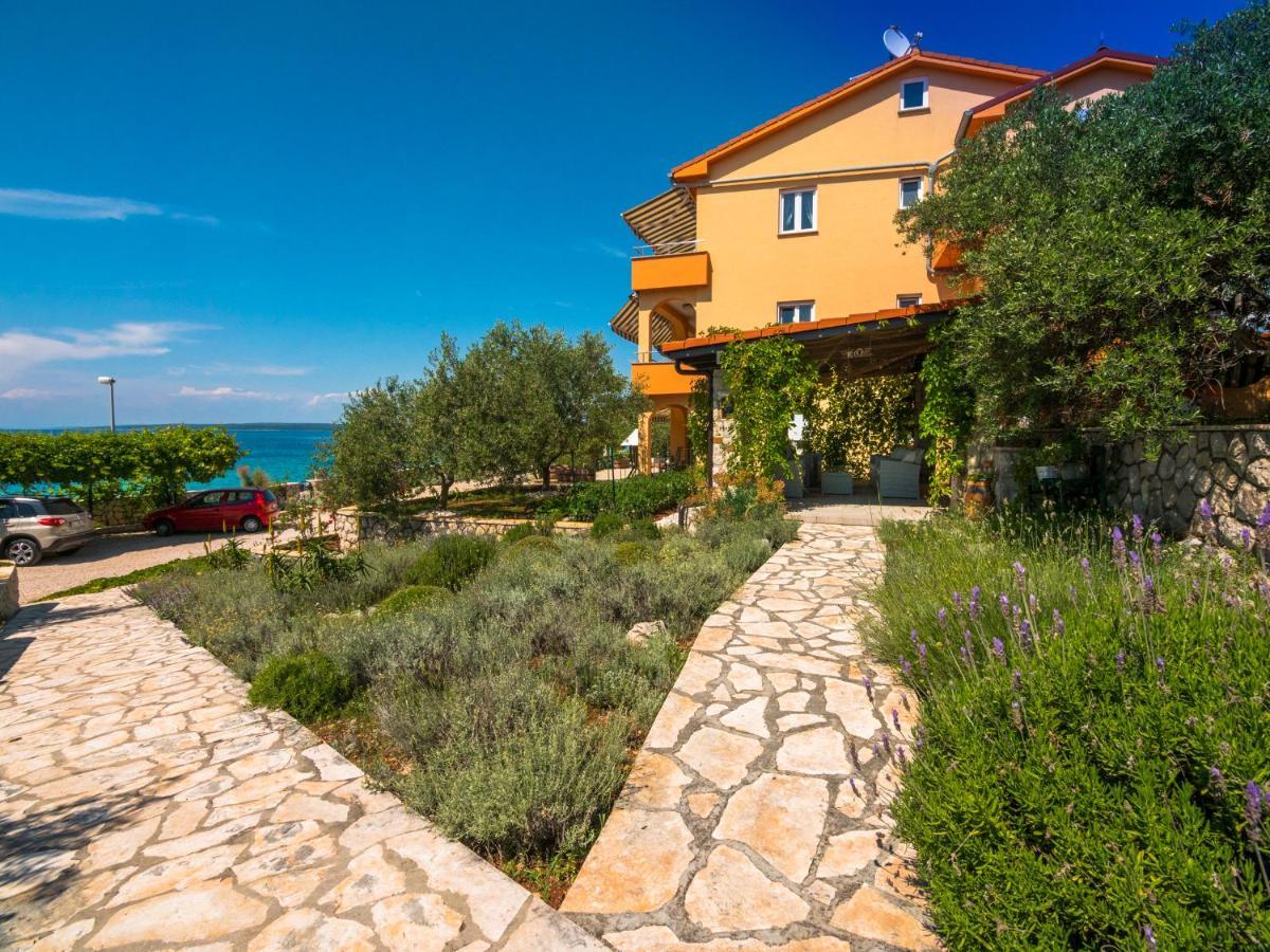Apartmani Maslina Лун Экстерьер фото